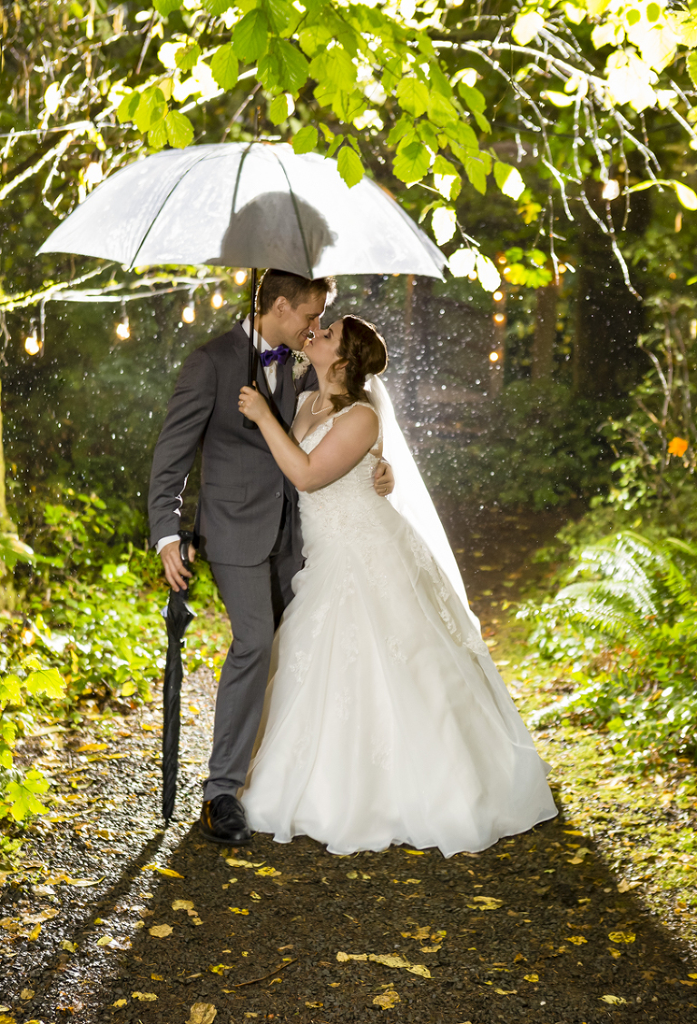 Oregon Wedding Photographer Acorn Studios